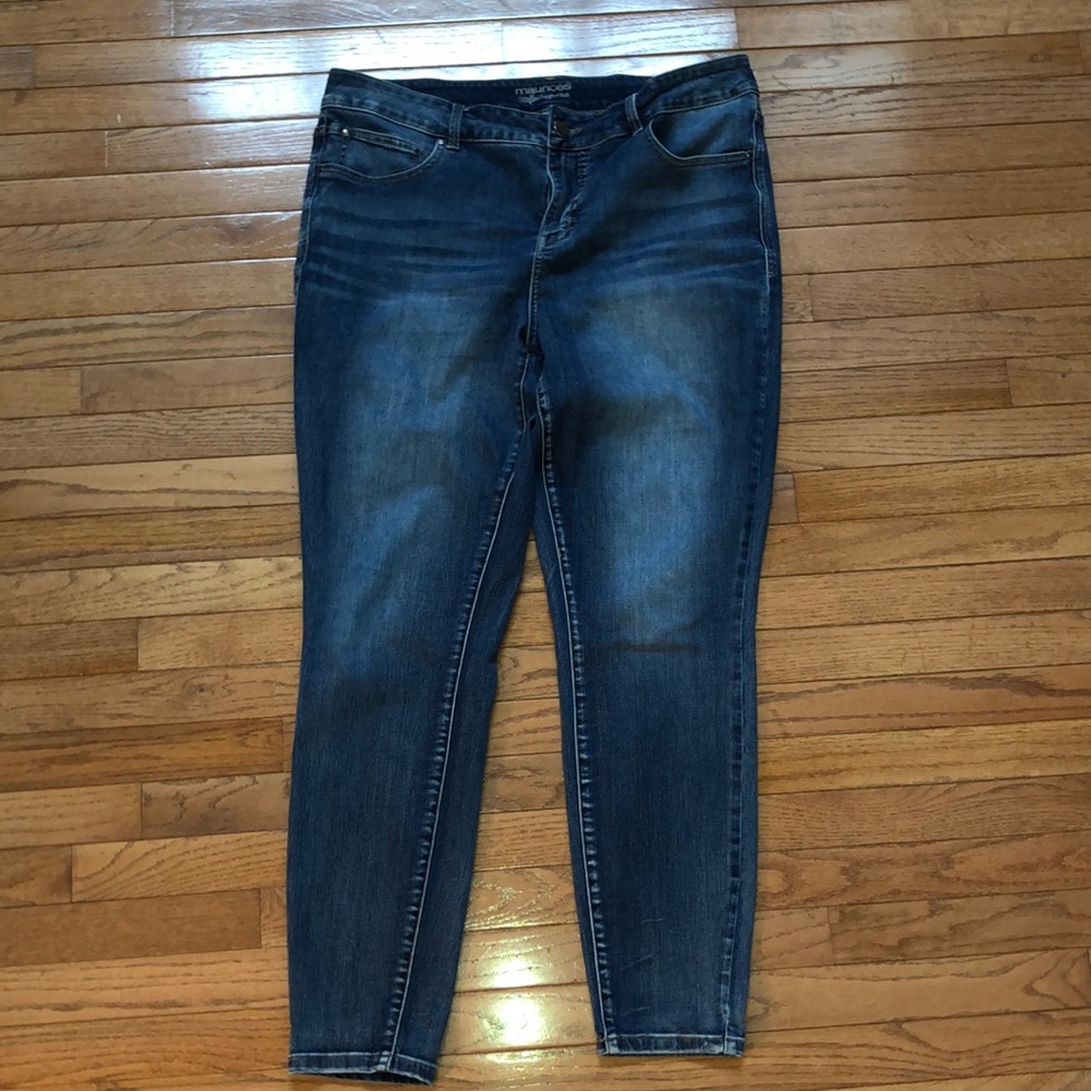 Maurice’s high rise 18w long skinny jean